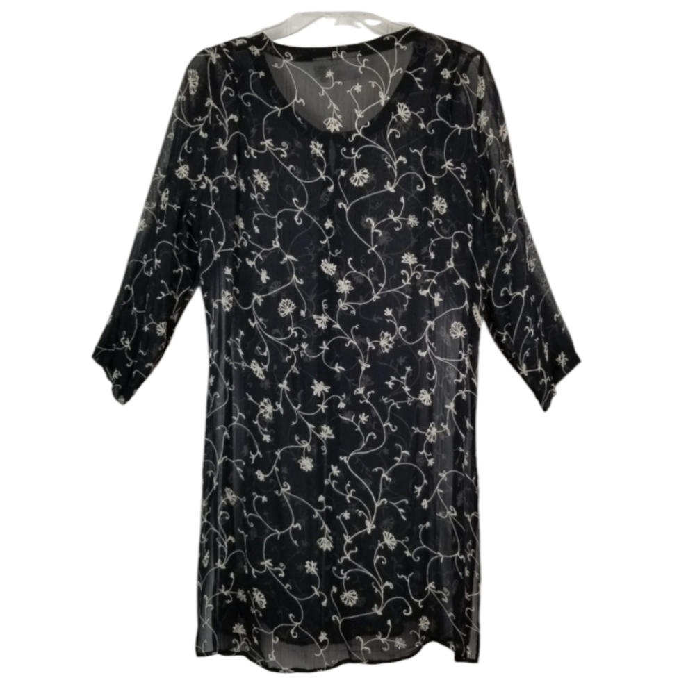 Long Tunic Top Blouse Black White Size Large Whimsigoth Fairy Floral Button Slit